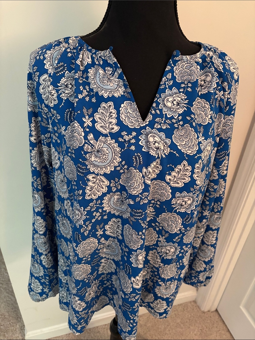 Blue Floral Split-Neck Women's Top